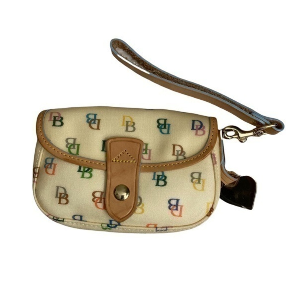 Dooney & Bourke signature db wristlet bag